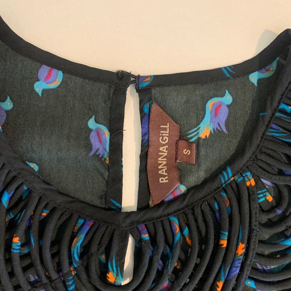 Ranna Gill Blouse Womens S Small Black Birds Cutout Neckline Flutter Sleeve Top - Picture 9 of 12